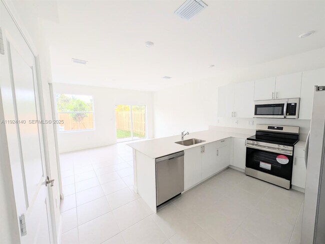 Photo - 15617 SW 276th Terrace