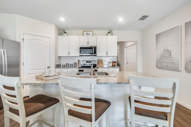 Fox Glen - Fox Glen - Homes for Rent