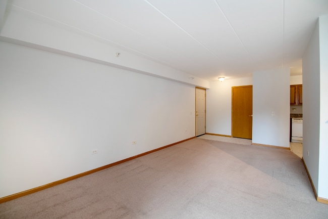 Photo - 1061 Ashley Ct N Unit 1A