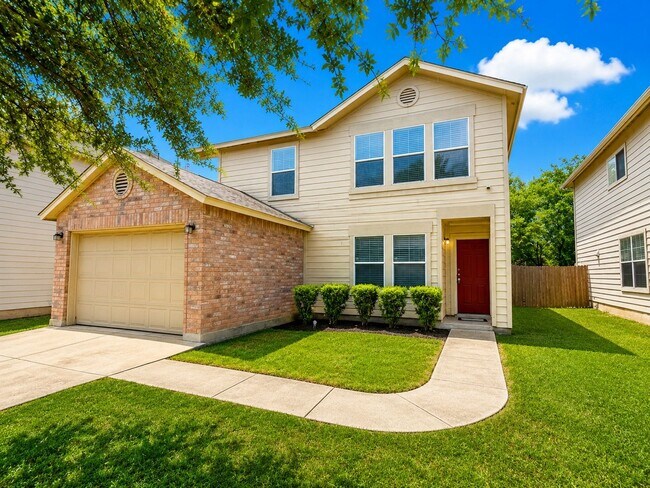 Photo - Lovely 3 Bedroom 2.5 Bath with easy access to shopping, schools, I-1604, I-410, Hwy 151, SeaWorld...