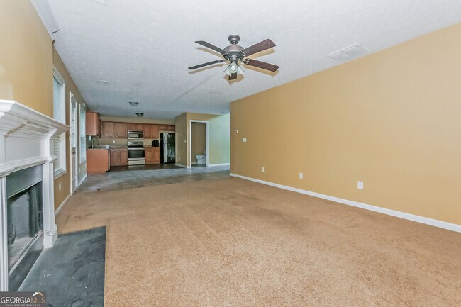 Photo - 4468 Abram Way