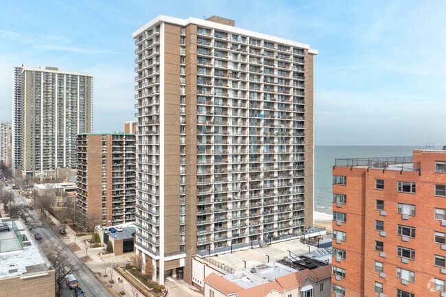 Building Primary - Thorndale Beach South Condominiums