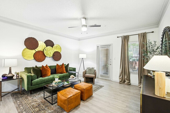 Halston McDonough Model 5 - Halston McDonough