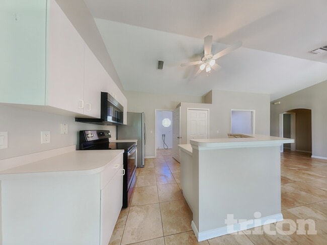 Photo - 18291 Troon Ave