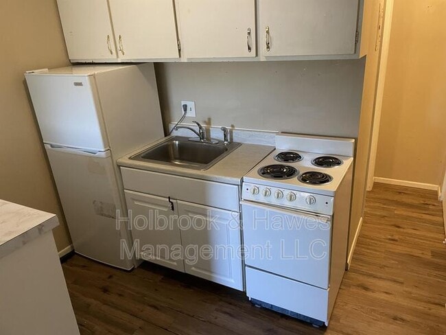 Photo - 225 N Sherwood St