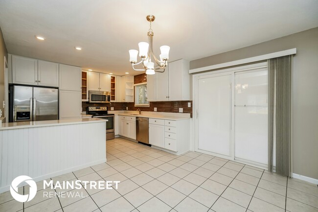 Photo - 171 Parkview Dr