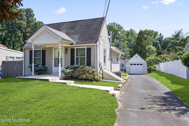 Photo - 804 Nutswamp Rd