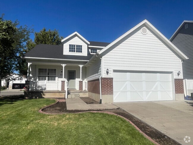 Building Photo - Beautiful 2 story for rent in Farmington(S... Rental