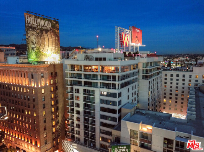 Building Photo - 6250 Hollywood Blvd Unit 5K Rental