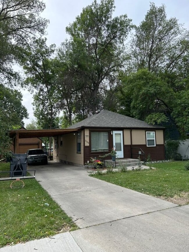 Photo - 2 bedrooms, 1 bath on large lot with garage