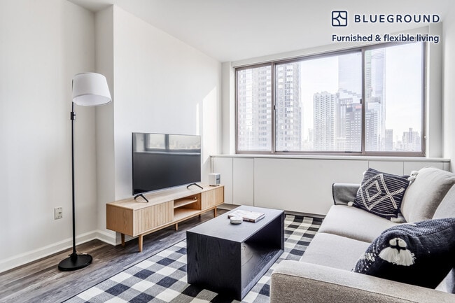 Photo - 520 W 43rd St Unidad SI FL24-ID1067