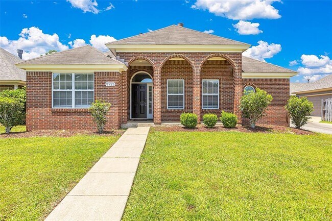 Photo - 3925 Claiborne Cir