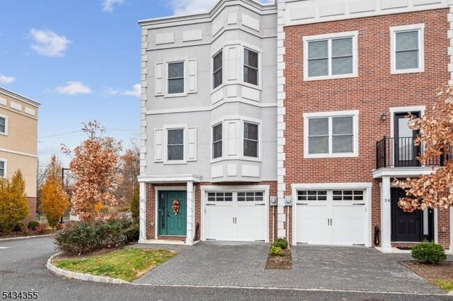 Photo - 25 Stonybrook Cir