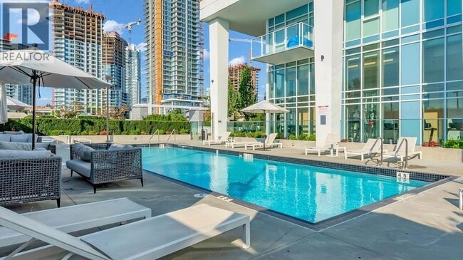 Photo - 652 Whiting Way Unité 1310