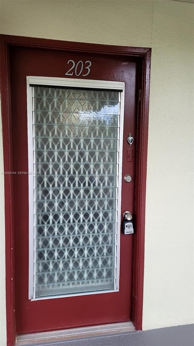 Photo - 13255 SW 7th Ct Unidad 203D