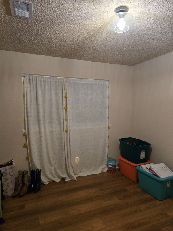 Photo - 7512 Whisperwillow Dr