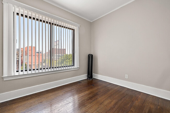 Photo - 68 E Willis St Unit 5