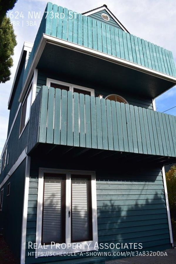 Photo - 624 NW 73rd St