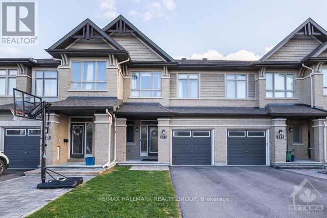 Photo - 277 Livery St