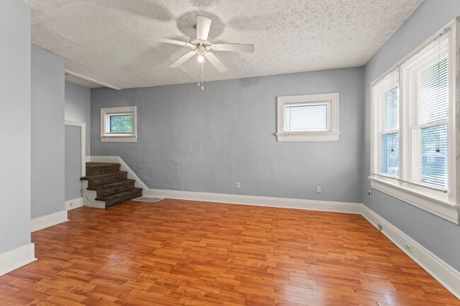 Photo - Charming 2 beds 2 Bath in Dayton!