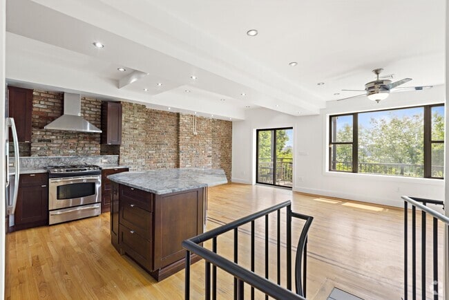 Building Photo - 102 Ogden Ave. Unit 103 Rental