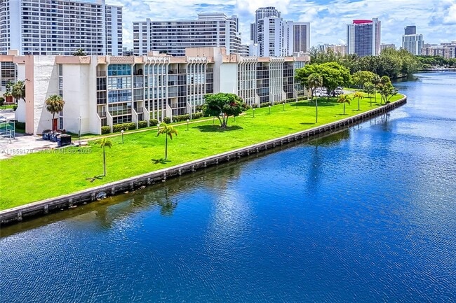 Building Photo - 601 Three Islands Boulevard Unit 416 Rental