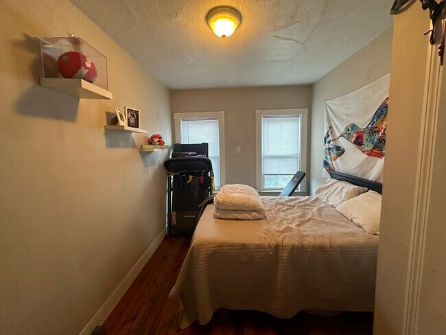 Photo - 9 Medford St Unit 4-bed