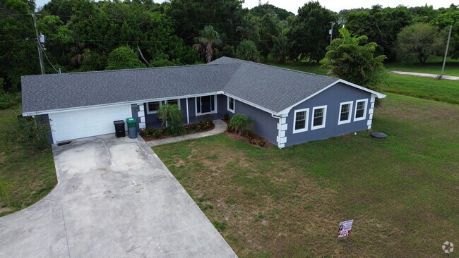 Building Photo - 2118 SE Morningside Blvd Rental