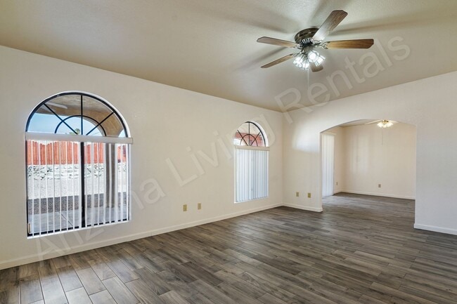 Photo - SPACIOUS 3 BEDROOM HOME