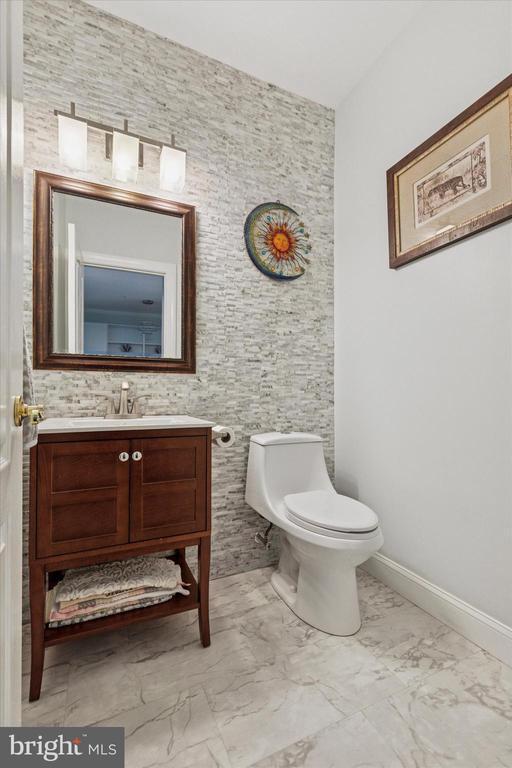 Photo - 3229 Meadow View Cir