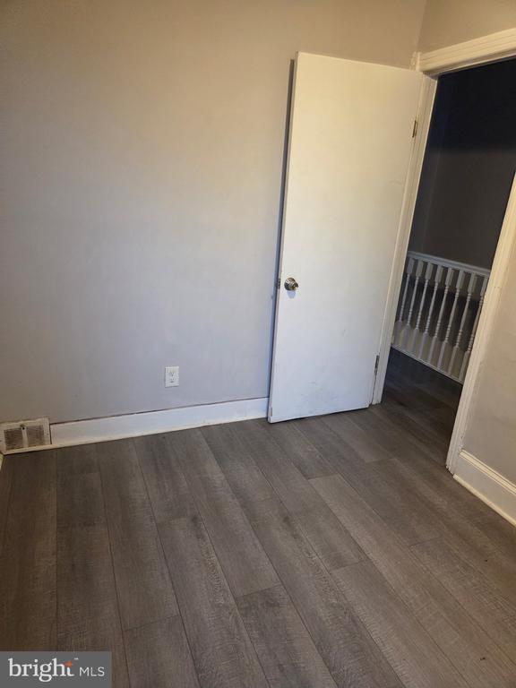 Photo - 3446 Keim St