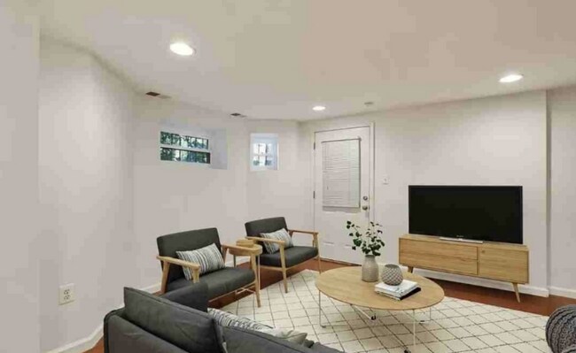 Living Room - 1038 Lamont St NW Condo Unit T1