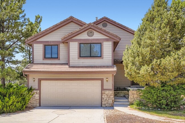 5 bed 3.5 bath Plum Creek home - 5 bed 3.5 bath Plum Creek home