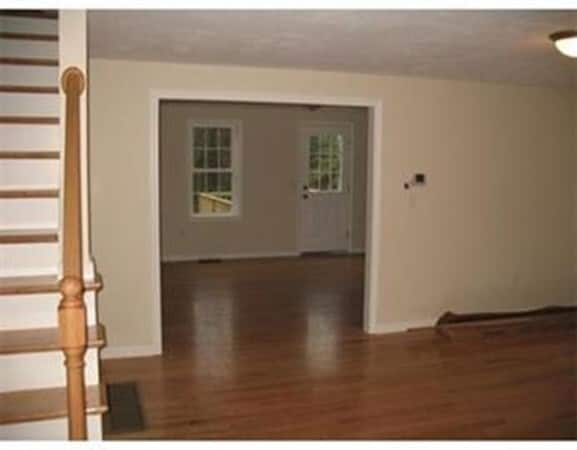 Photo - 1093 High St