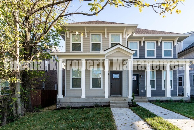 Building Photo - MOVE IN SPECIAL: $1,000 OFF 1st MONTHS REN... Rental