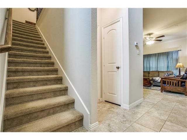 Photo - 929 Jamesville Ln