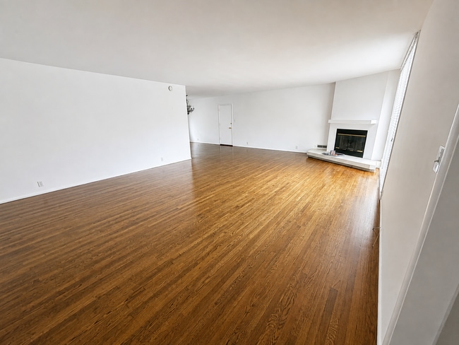 Photo - 1021 Grove