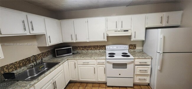 Photo - 14850 Naranja Lakes Blvd Unit B2J