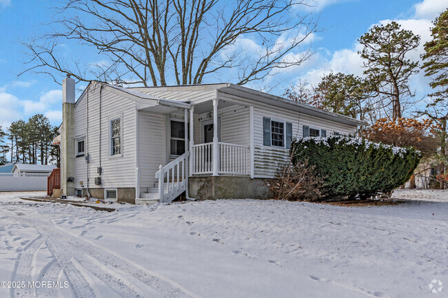 Building Photo - 1724 Eighth Ave Rental