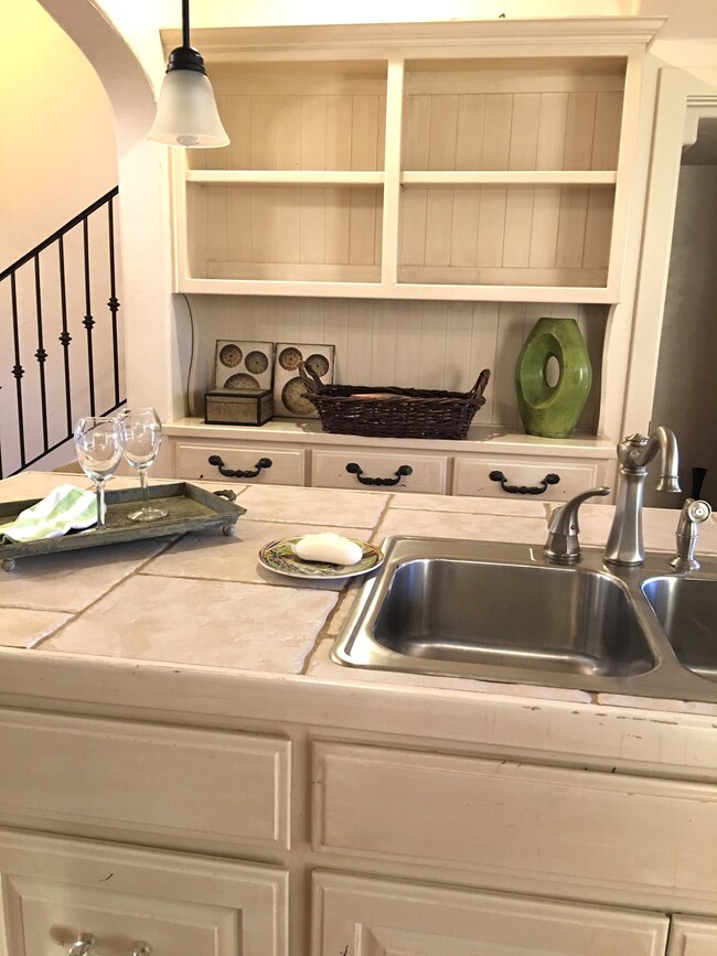 Photo - 24 N Olive Ave