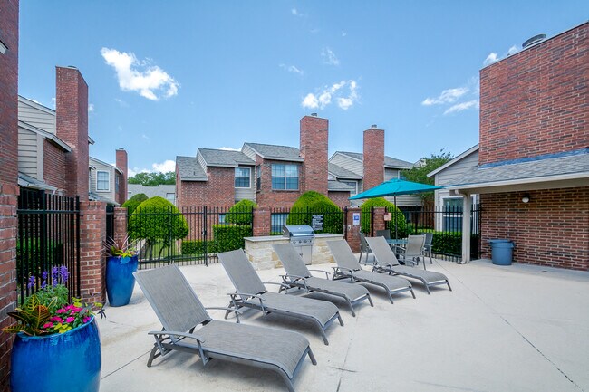 Photo - Amberly Village Townhomes