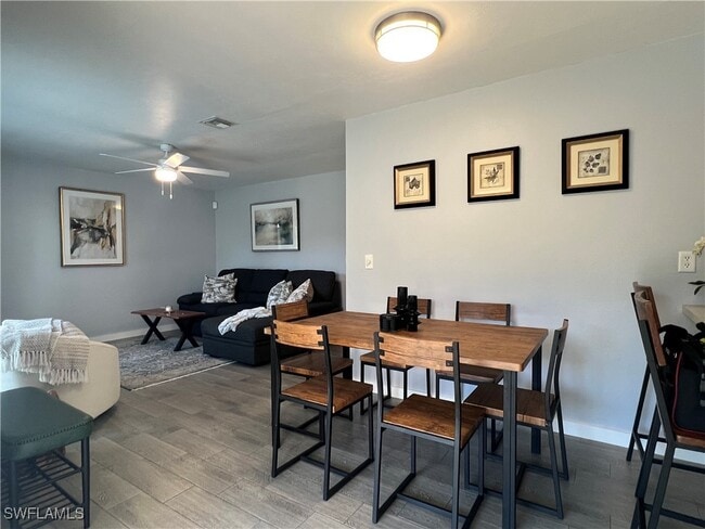 Photo - 3372 Alouette Cir Unit 1