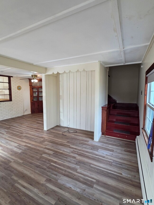 Photo - 397 Buddington Rd