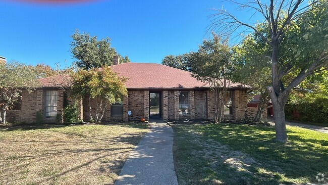 Building Photo - 2200 Via Del Norte Cir Rental