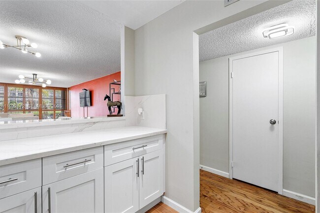 Photo - 600 Parkview Dr Unit 217