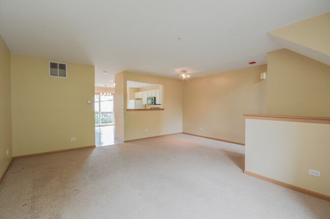 776 River Walk Dr
