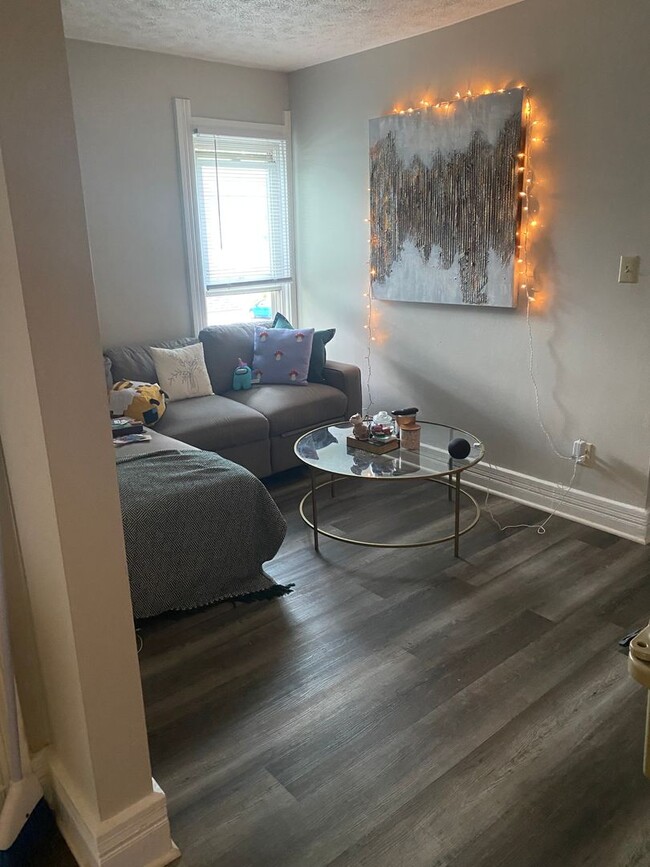 Photo - Two Bedroom One Bath Upper Unit in Duplex