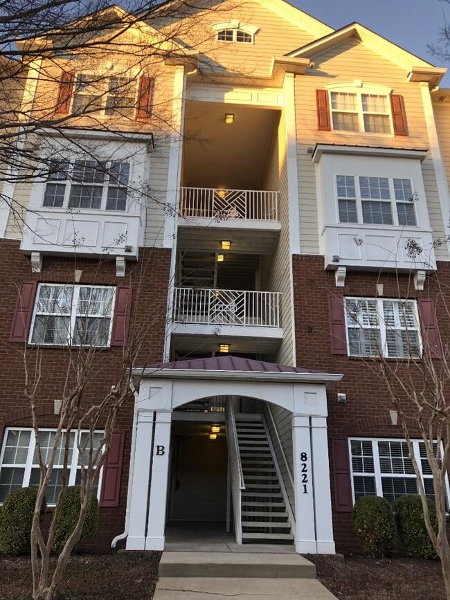 Building Photo - 8221 Lenox Creekside Dr Rental