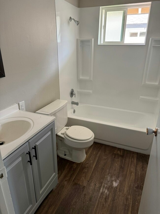 Photo - 4631 N 12th Ave