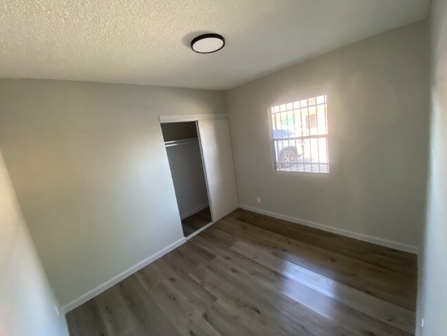 Photo - 1338 57th St Unidad 1